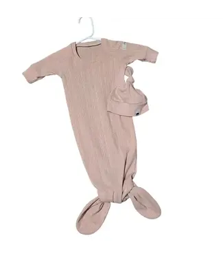 PKCo. (C) Baby Take Home Gown Set