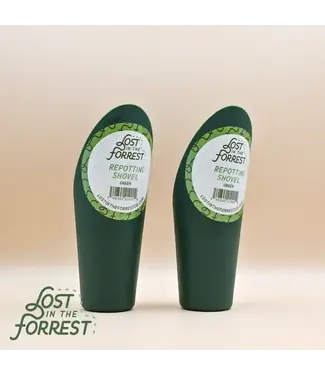 Lost in the Forrest Litf Soil Scoop