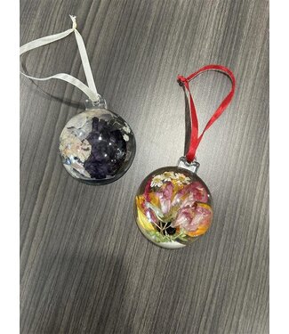 Wilted Wonders (C) Preserved Floral Ornament