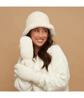 Howard's Hat Spencer Faux Fur Cream