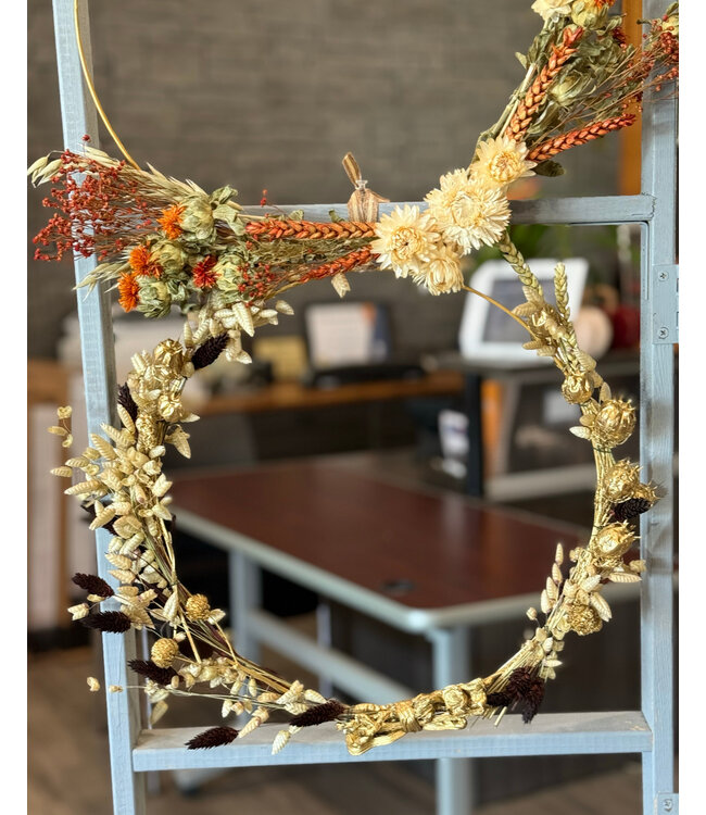 Dried Flower Wreath 12" [10]