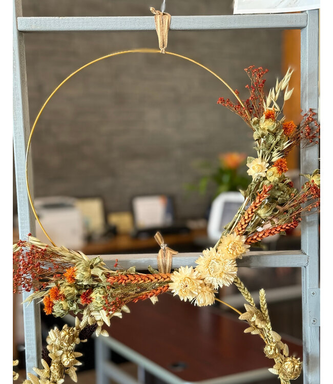 Dried Flower Wreath 12" [10]
