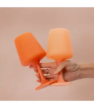 Porter Green | Canada Terra + Peach | Swepp | Silicone Unbreakable Wine Glasses