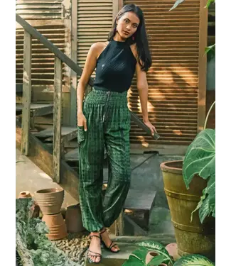 Suzie Blue Canada Bone Tie Dye Bali Pants - Green