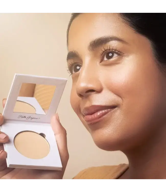 Beauty from Bees Highlighter