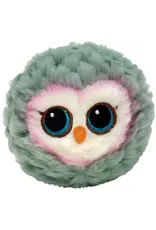 Feathers - gray owl