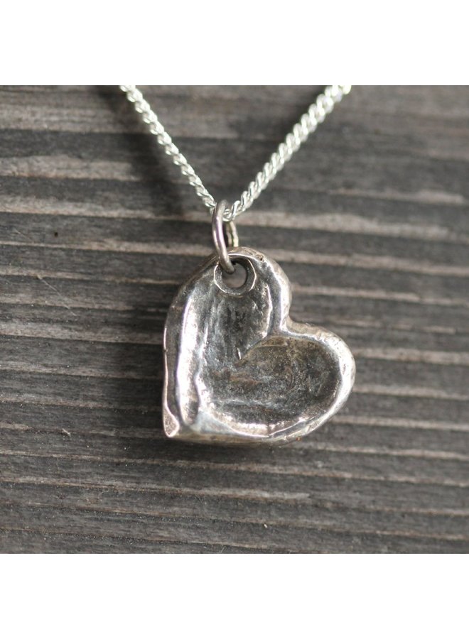 Little Heart Pebble Pendant / Sterling Silver