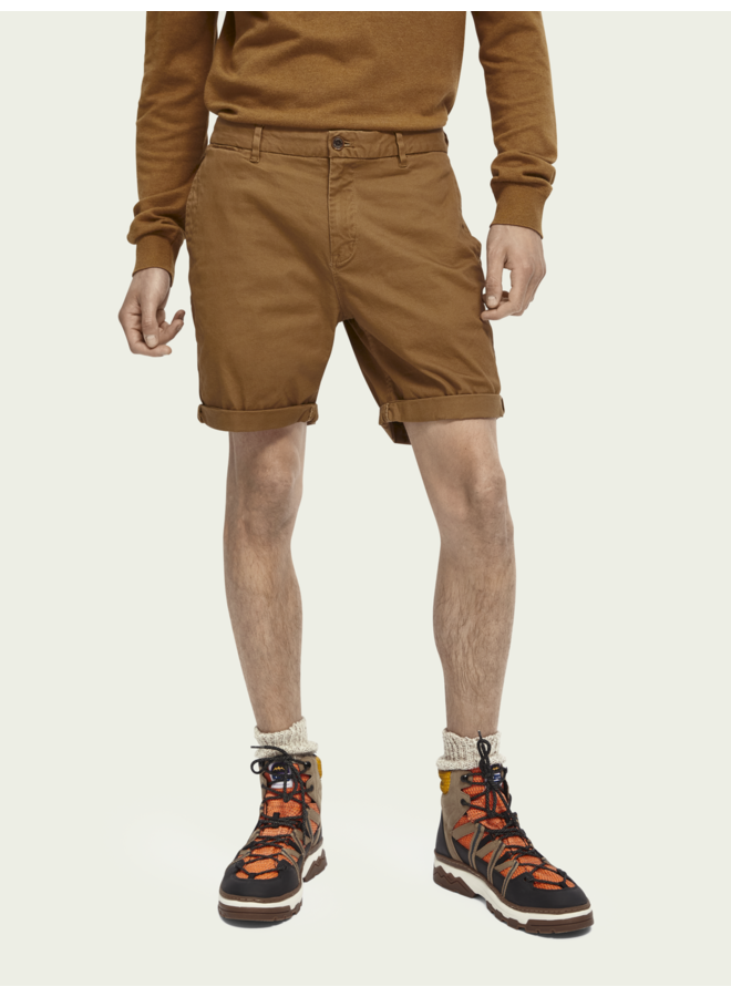 Essential Chino Short