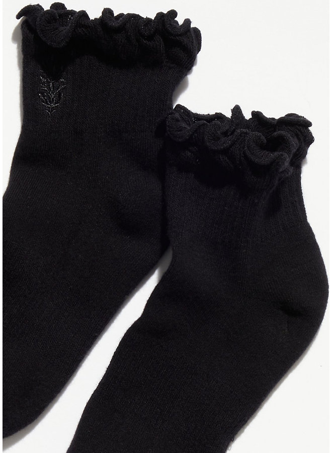 Classic Ruffle Socks
