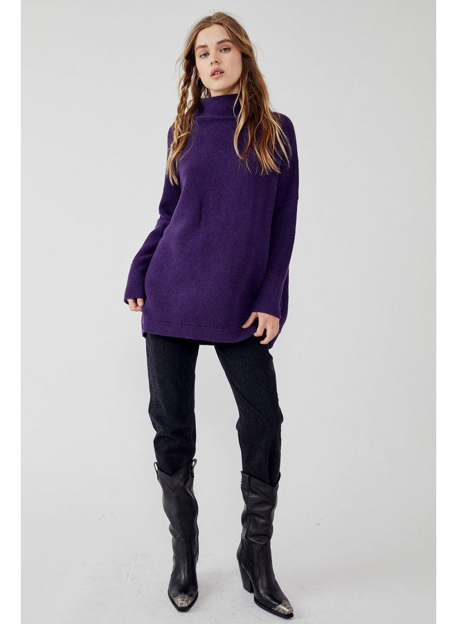 Gothic Grape  Ottoman Slouchy Tunic