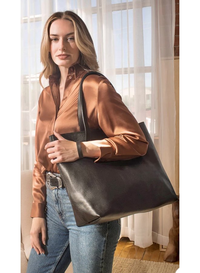 Kynlee Tote