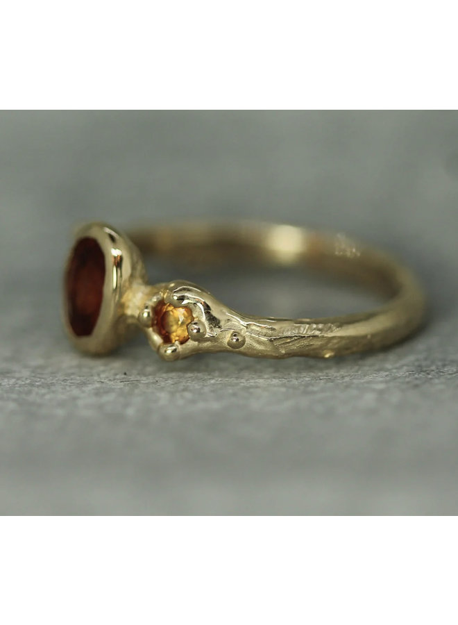 Elaine Orange Sapphire Ring (6.25)c
