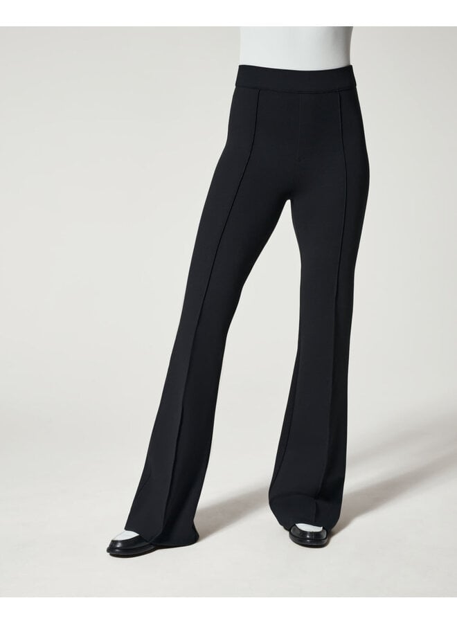 SPANX - NEW! NEW! NEW! The Perfect Black Pant, Straight Leg is