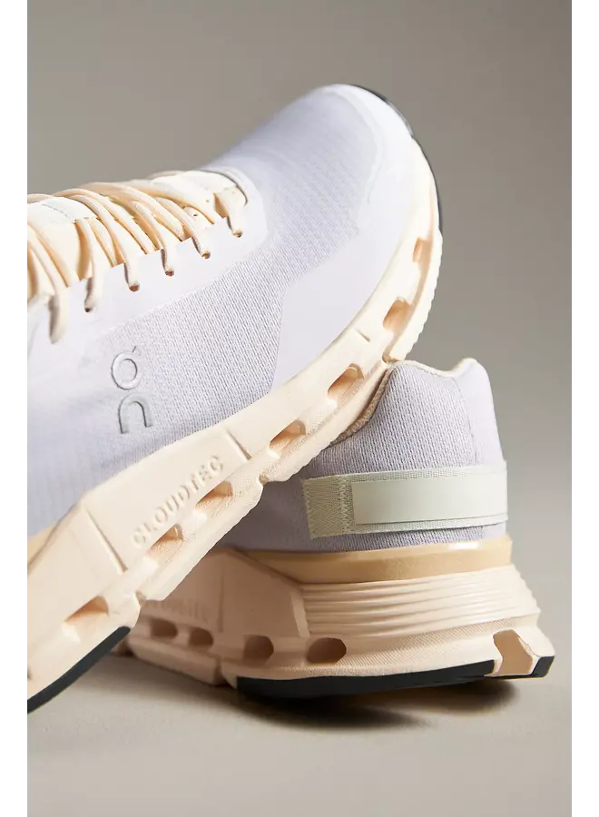 Women's Cloud Nova Form 2