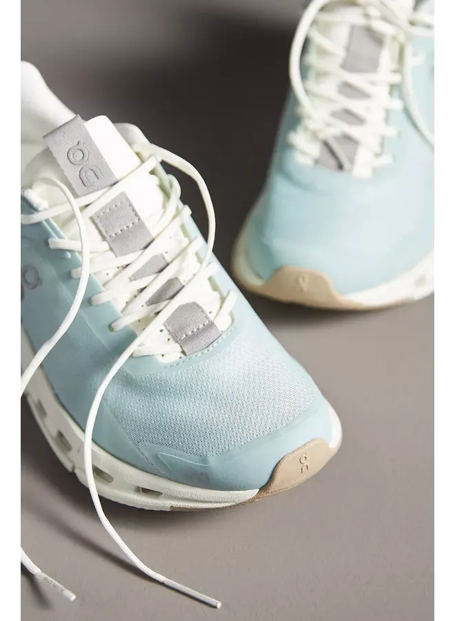 Women's Cloud Nova Form 2