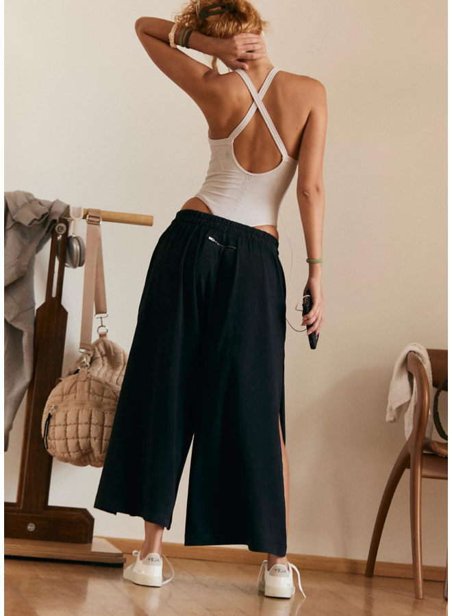 Hot Shot Slit Wide Leg Pants