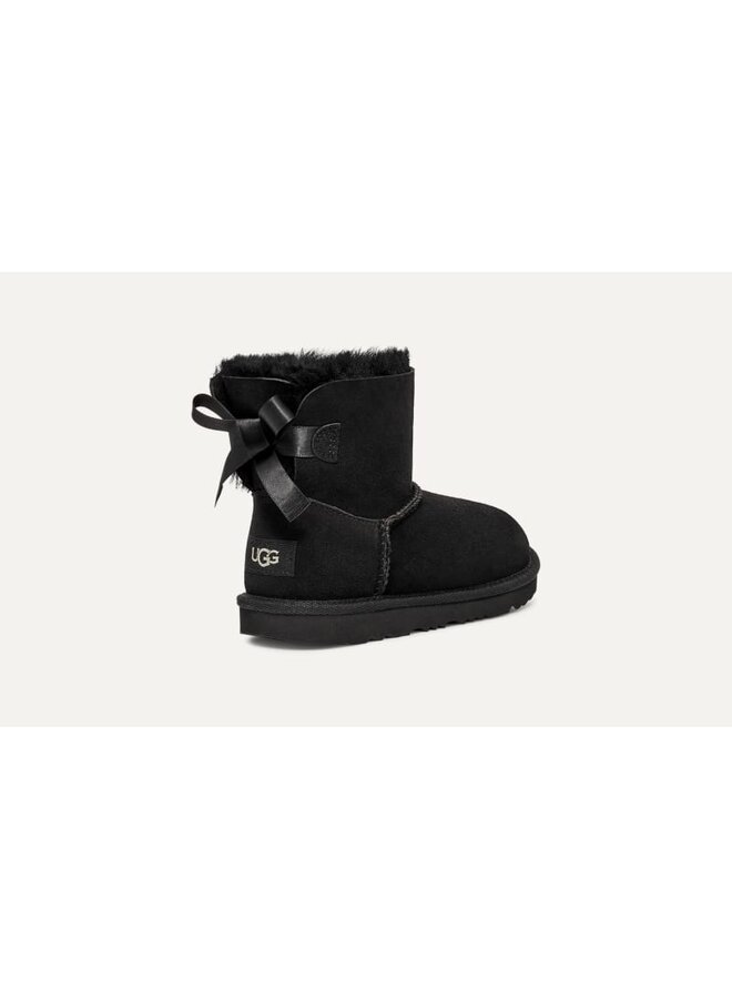 Black mini bailey bow uggs hot sale