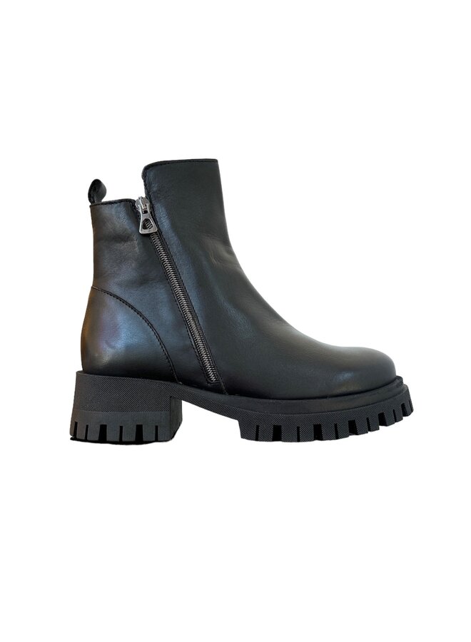 Koi Boots