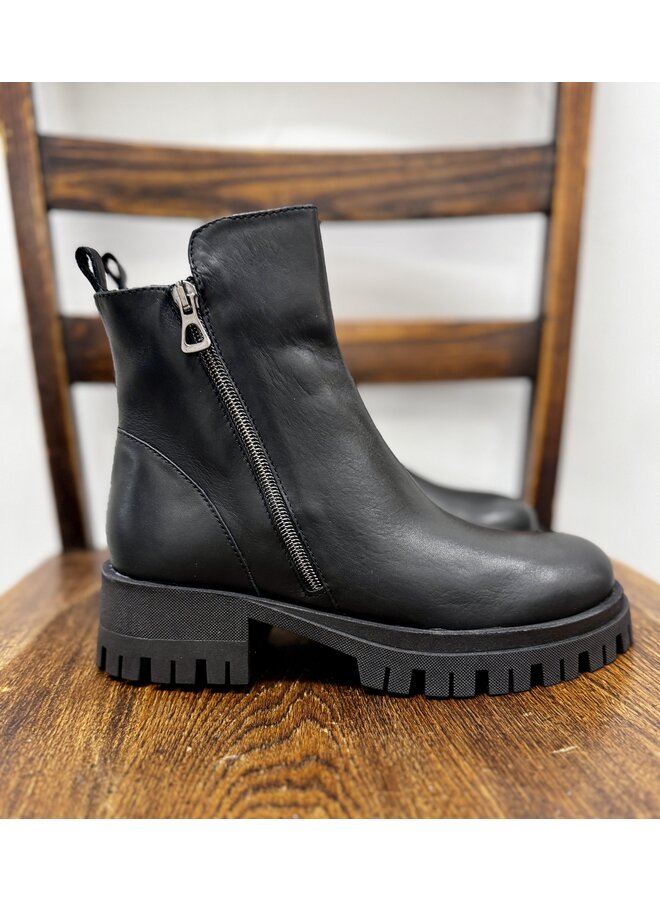 Koi Boots