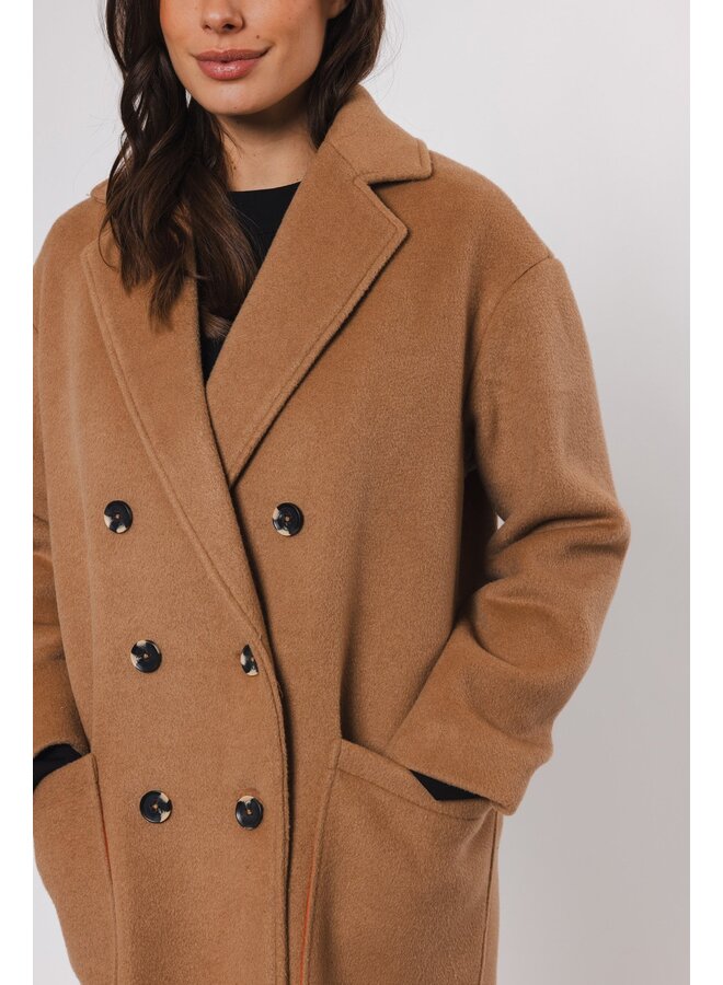 Teuni Long Coat