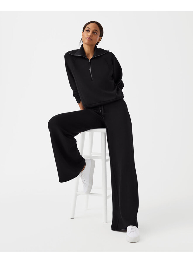 Air Essentials Wide Leg Pant