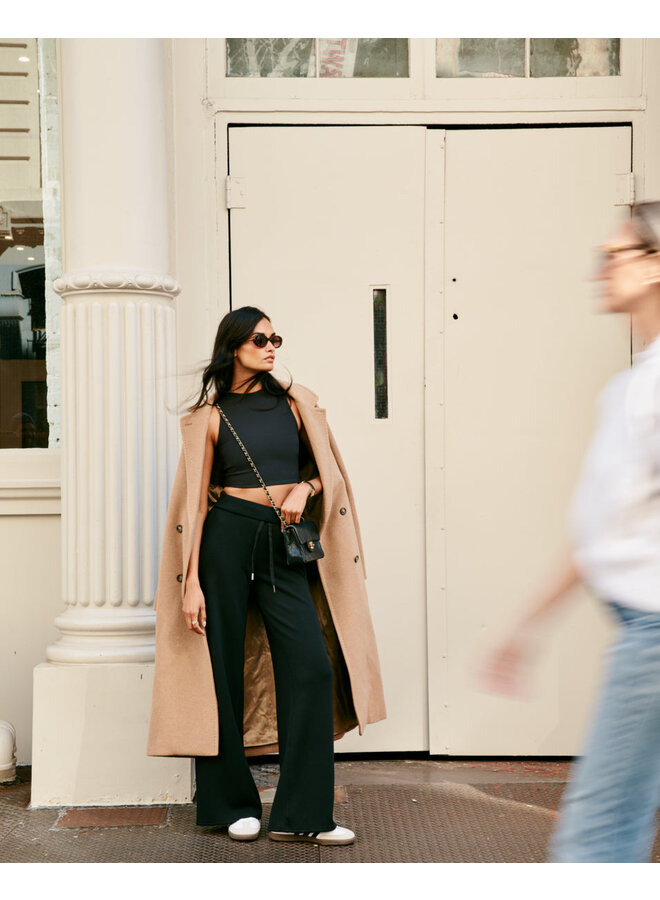 Air Essentials Wide Leg Pant