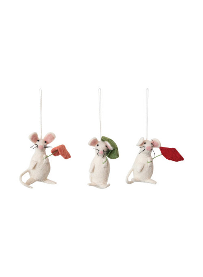 Handmade felt mouse w/ umbrella