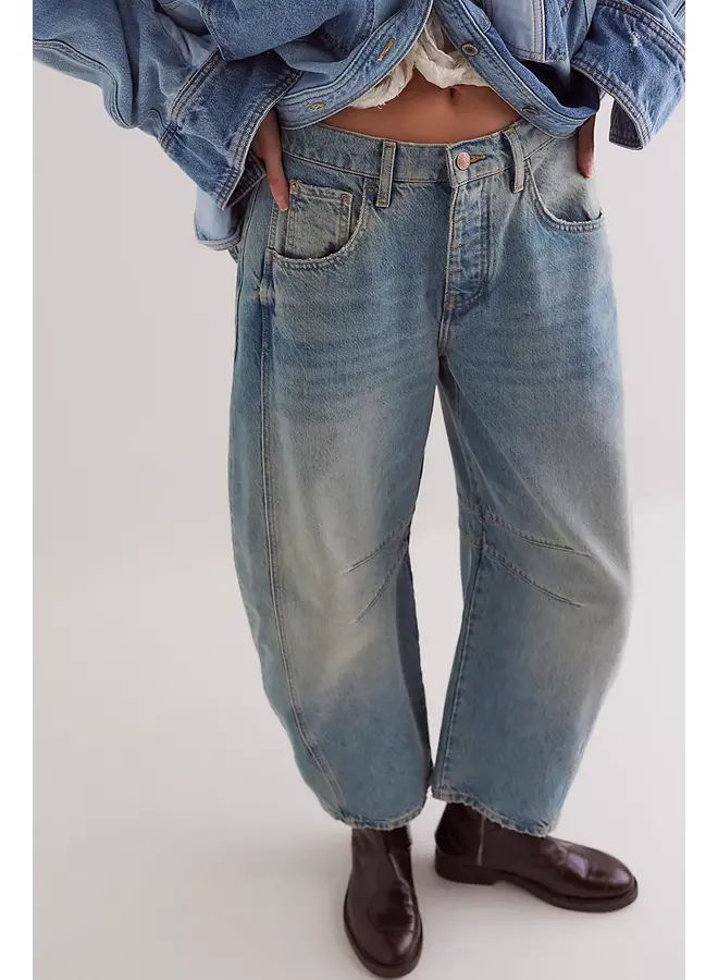 Good Luck Mid Rise Barrel Jeans Kismet