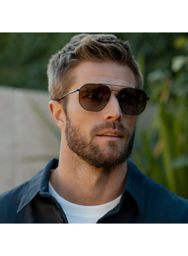 Emmett Polarized