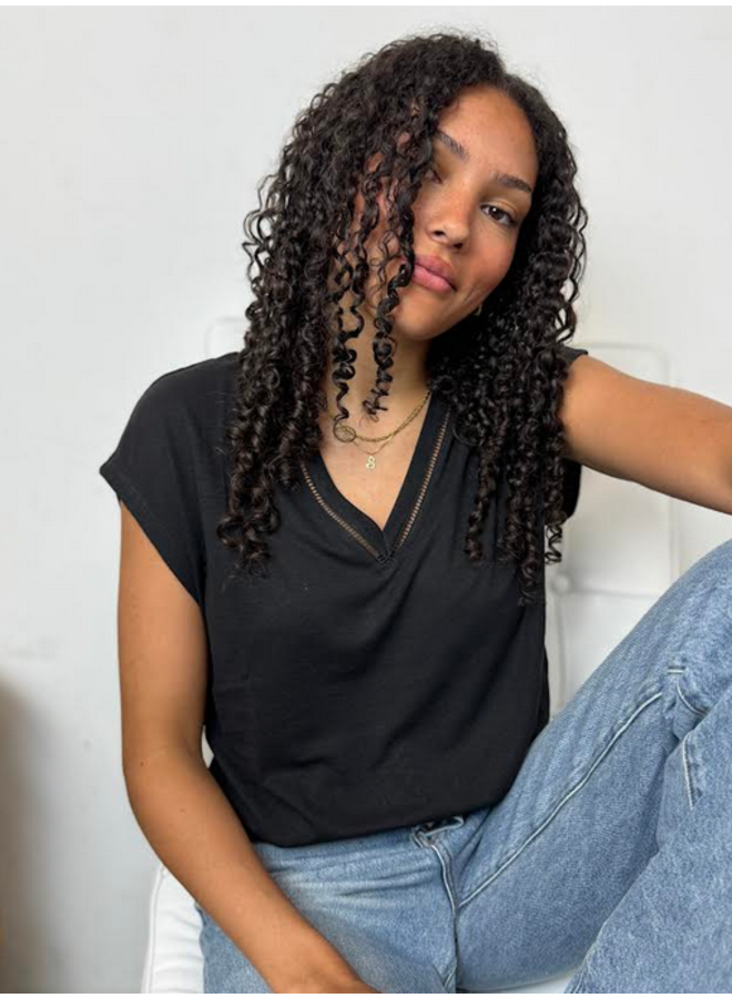 Linen V-Neck T-shirt