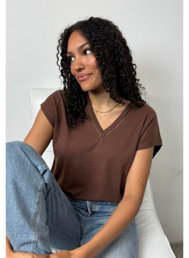 Linen V-Neck T-shirt
