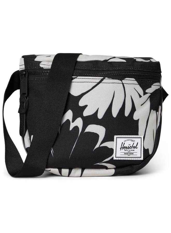 Settlement Hip Pack