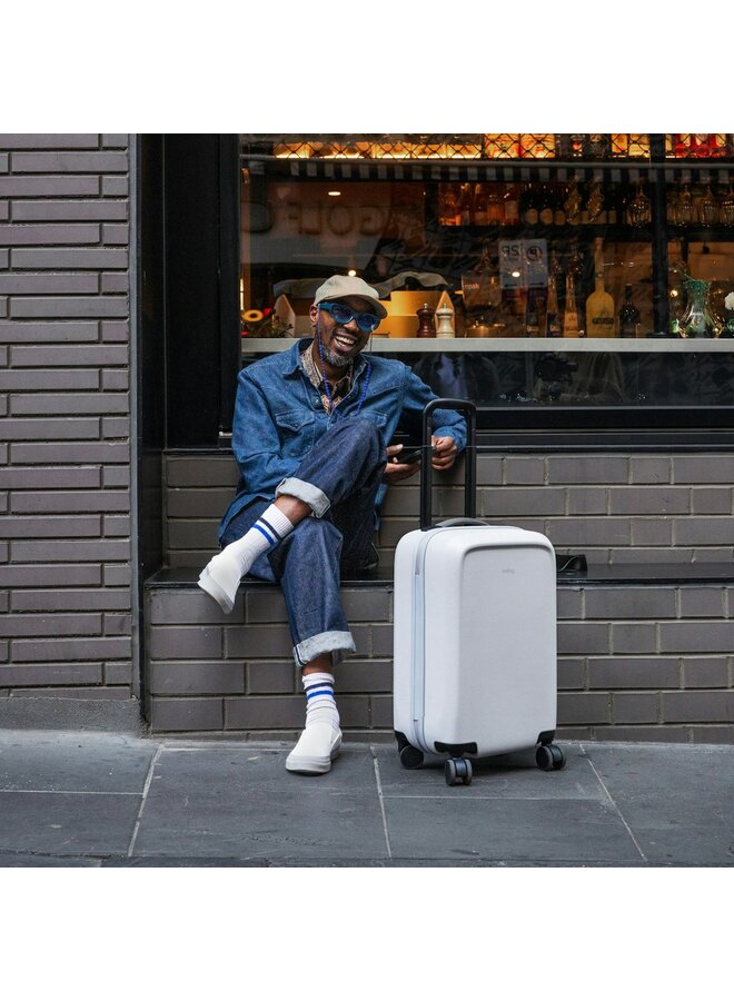 Transit Carry On