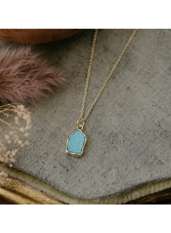 Fleck Turquoise Necklace