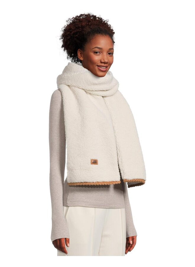 UggFluff Scalloped Scarf