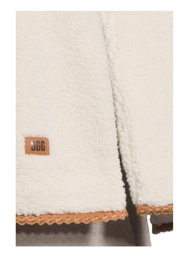 UggFluff Scalloped Scarf