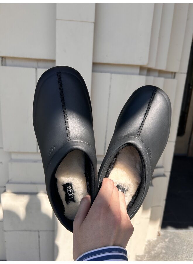 W  Tasman Streetscape Leather