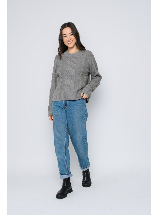 Willa Cabled Raglan Pullover
