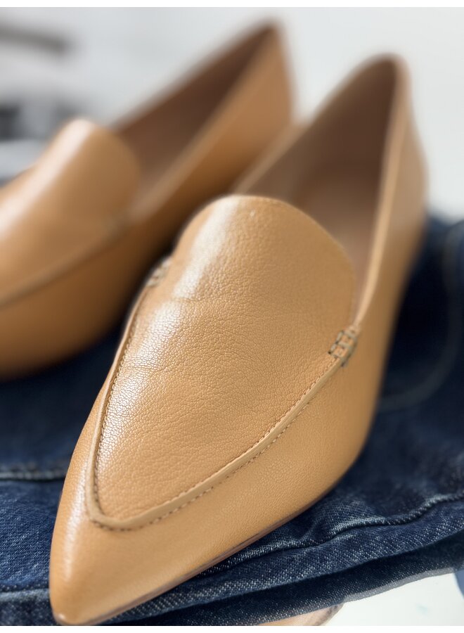 Valantina Loafer