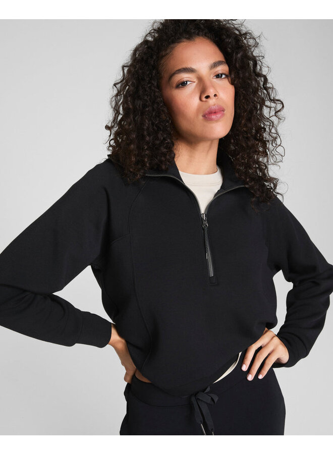 Air Essentials Half Zip