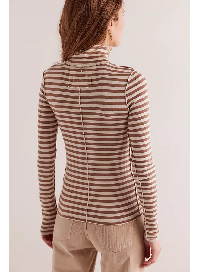 Good Good Stripe Turtleneck