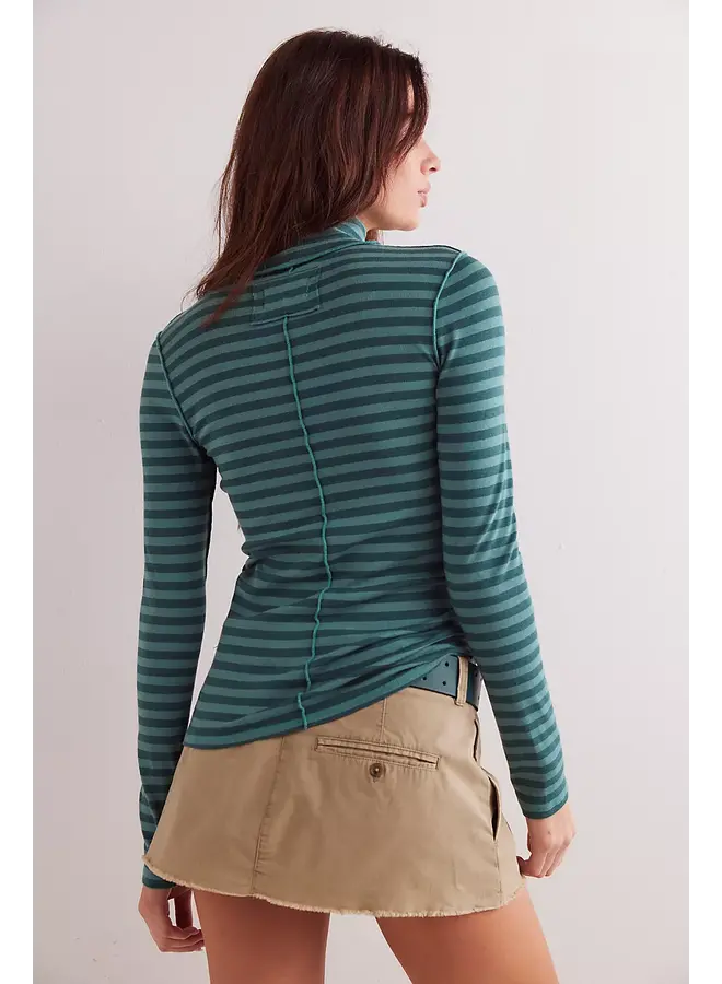 Good Good Stripe Turtleneck