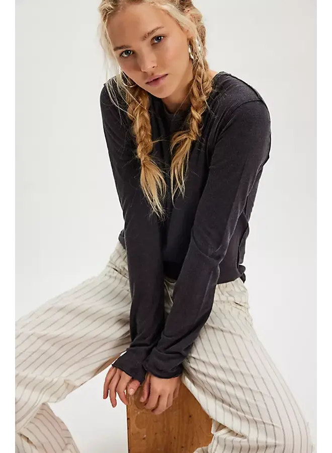 Nova Long Sleeve Tee