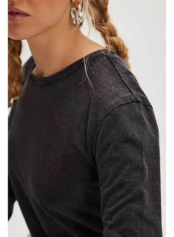 Nova Long Sleeve Tee