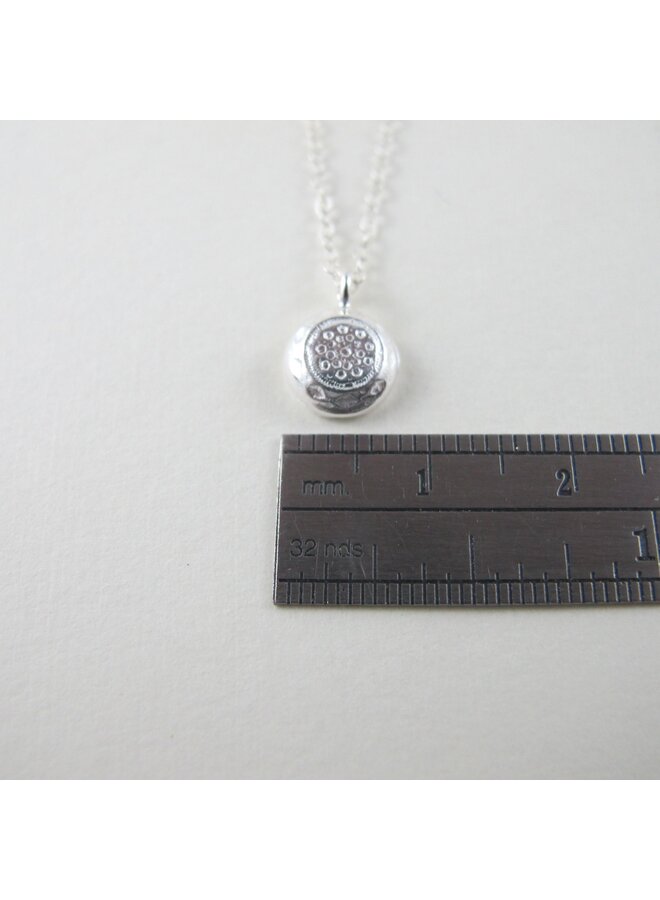 1920s Vintage Button Imprinted Necklace