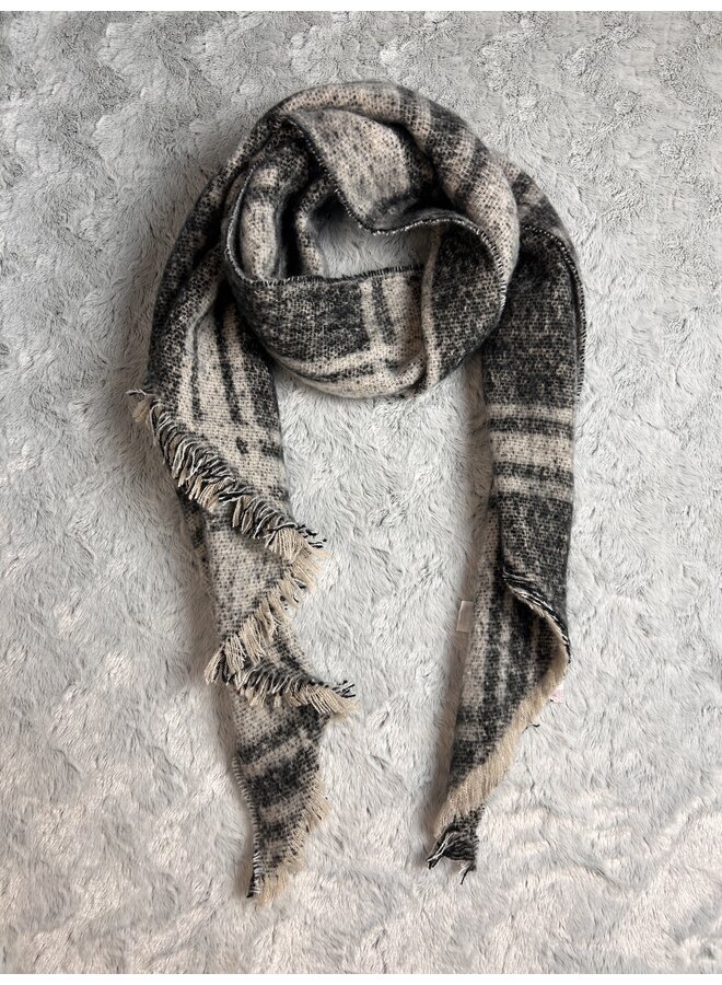 Anna Scarf