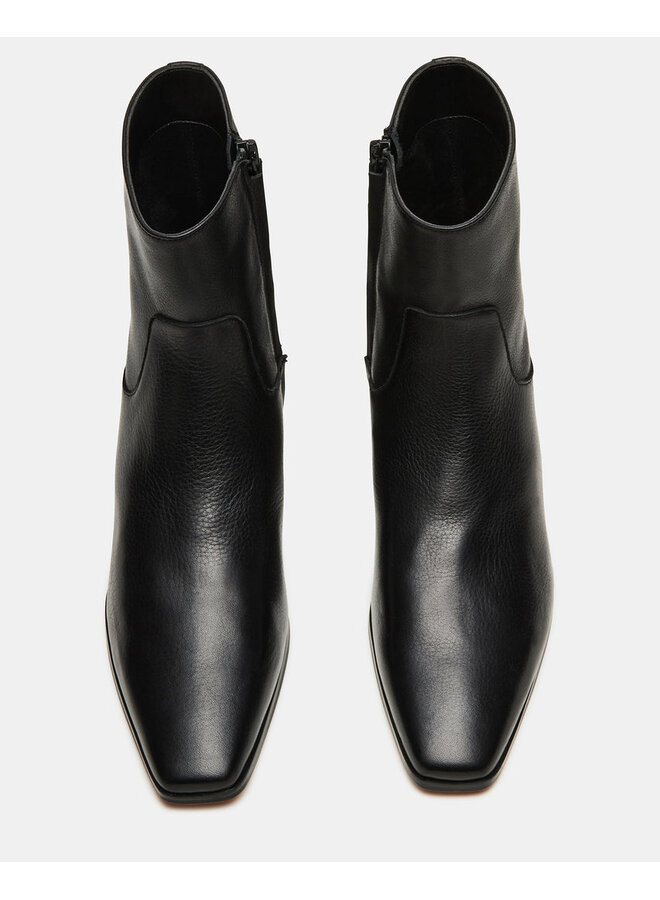 Dusty Boots
