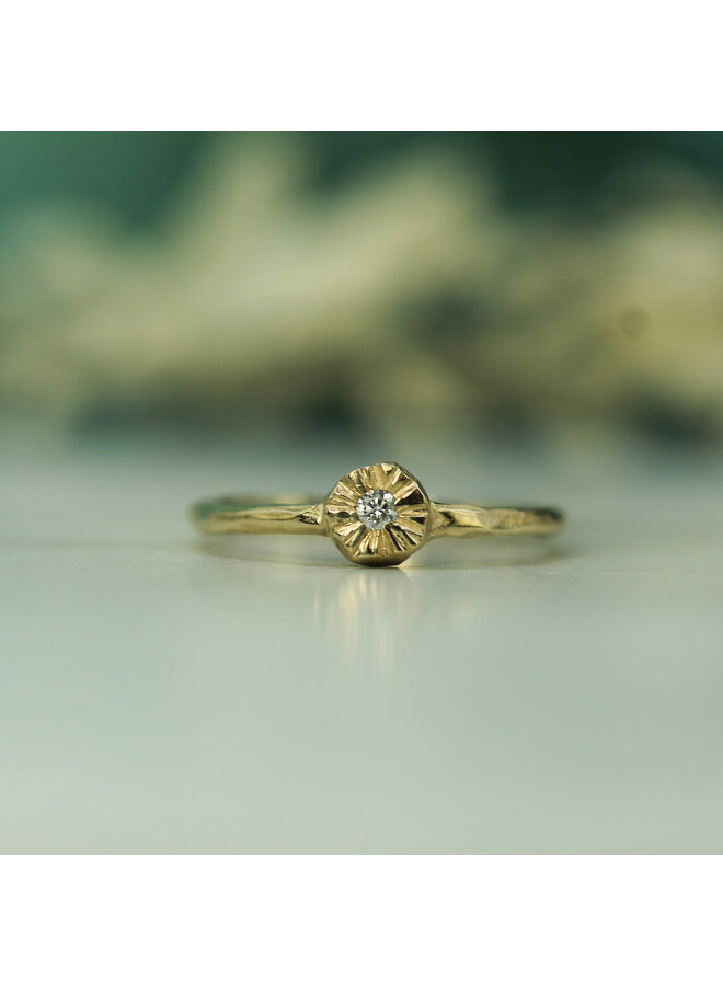 Little Sun Diamond Ring