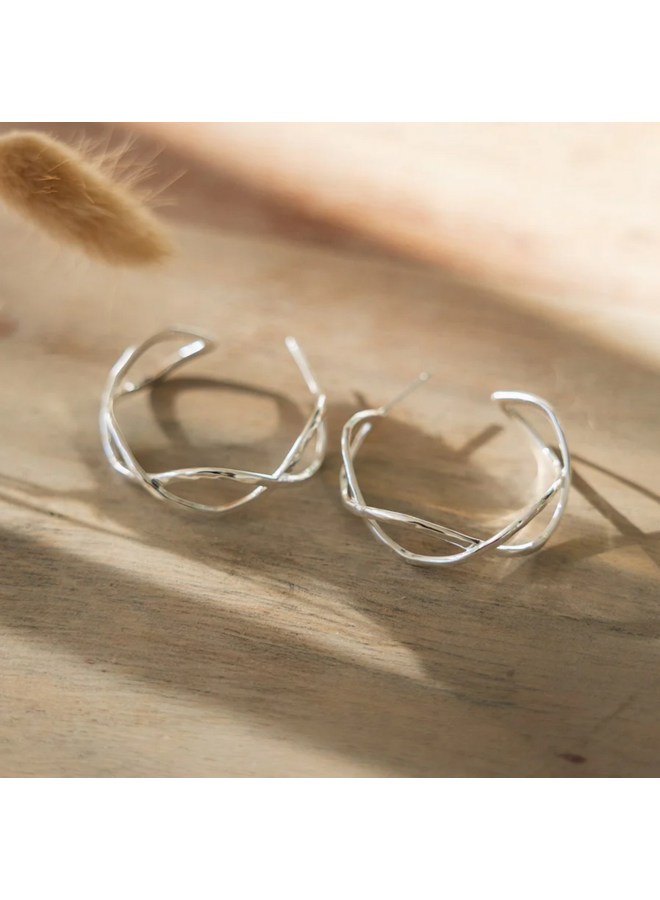 Interlace Hoops