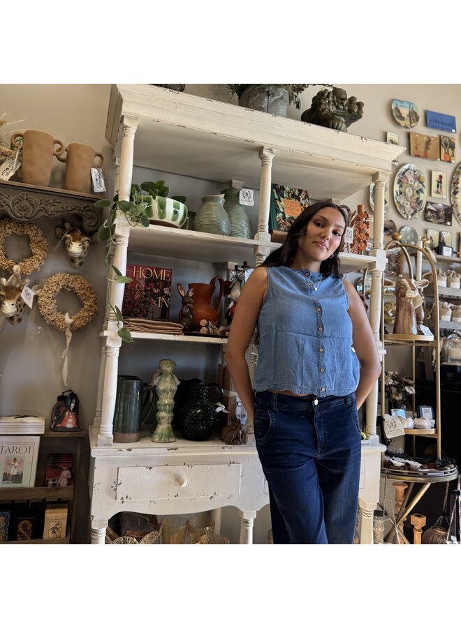 Scalloped Hem Sleeveless